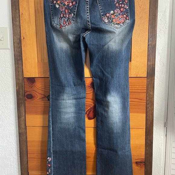 Grace in LA embroidered jeans size 28 - Picture 6 of 10